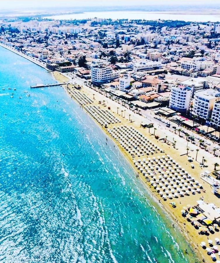 Kareem Flat Apartment Larnaca Bagian luar foto